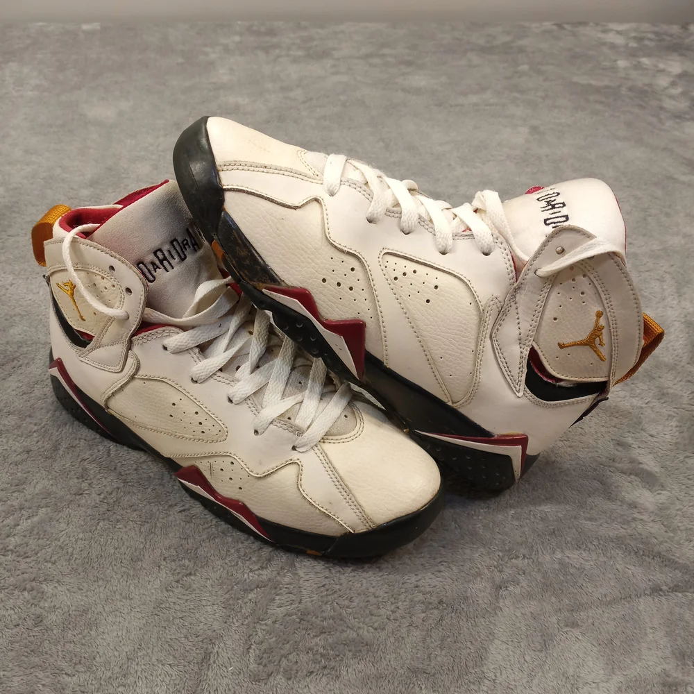 Jordan Men's White and Red Sneakers Size 6Y - Picture 10 of 10